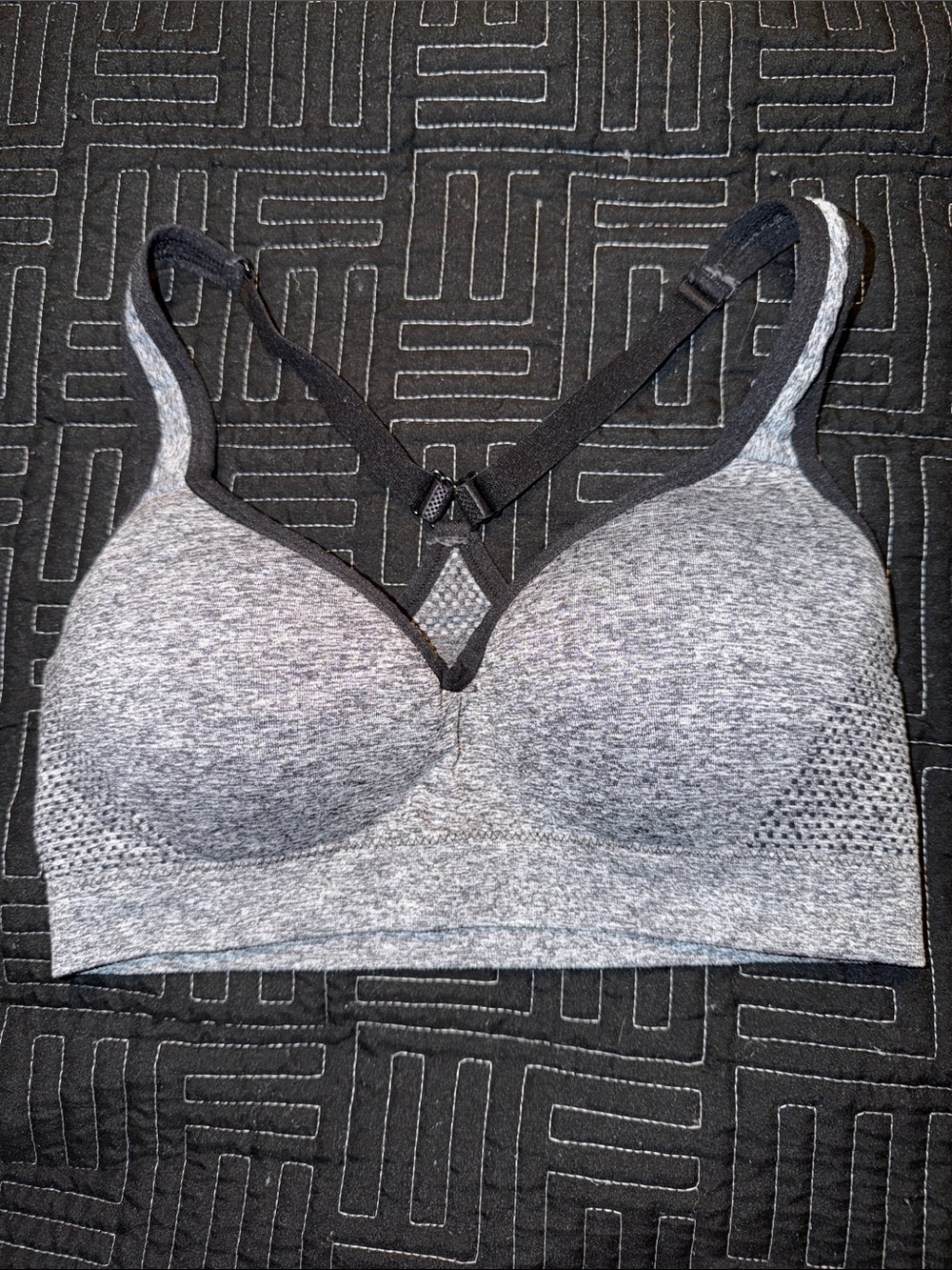 DSG Heather Gray Seamless Sports Bra with Black Strappy Detail